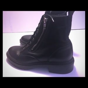 Back combat boots